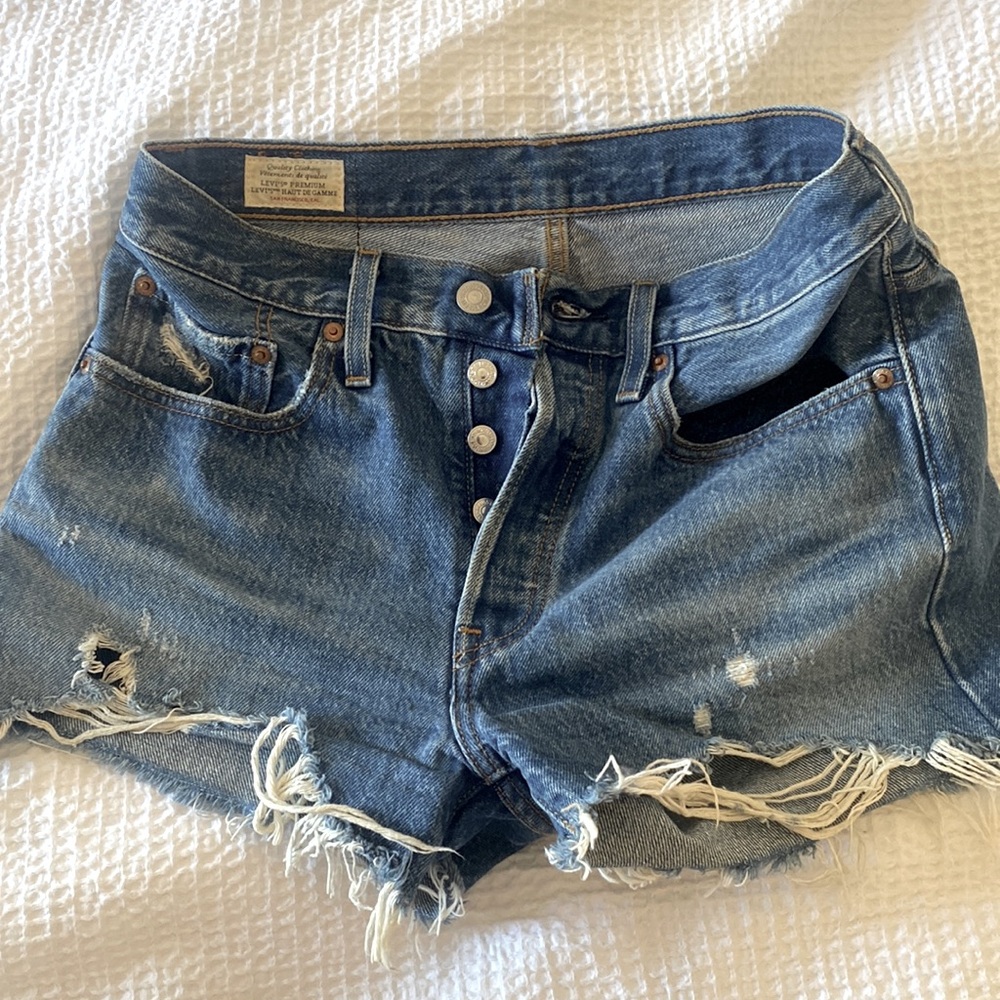 Levi’s high waisted jean shirt